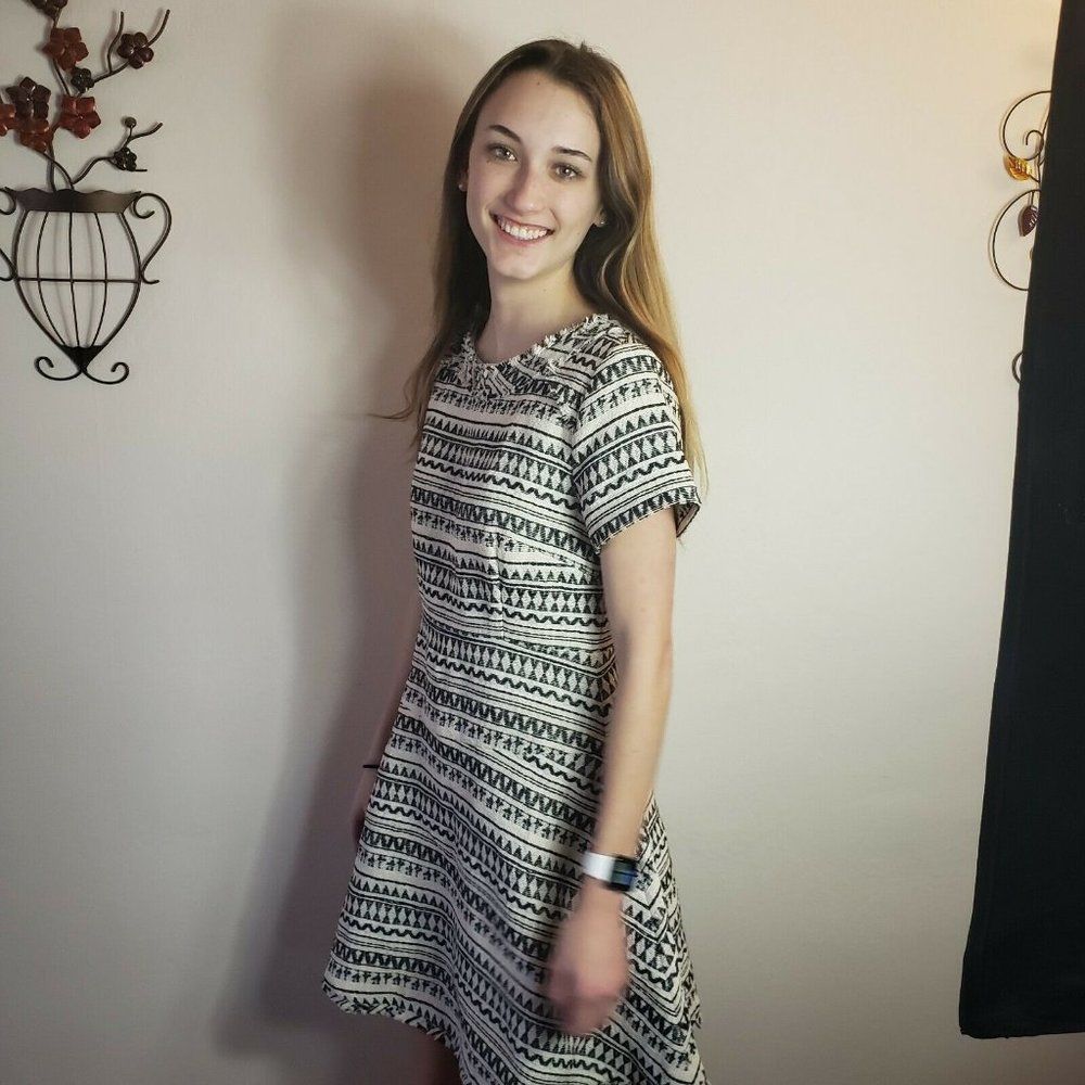 Banana Republic Cotton Poly Off White Geometric A-line Dress Size 10